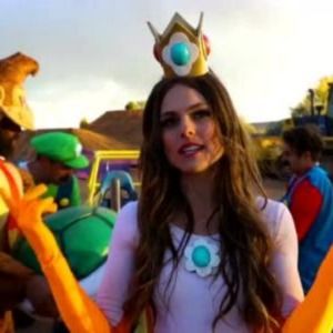 Meet your Posher, Christina